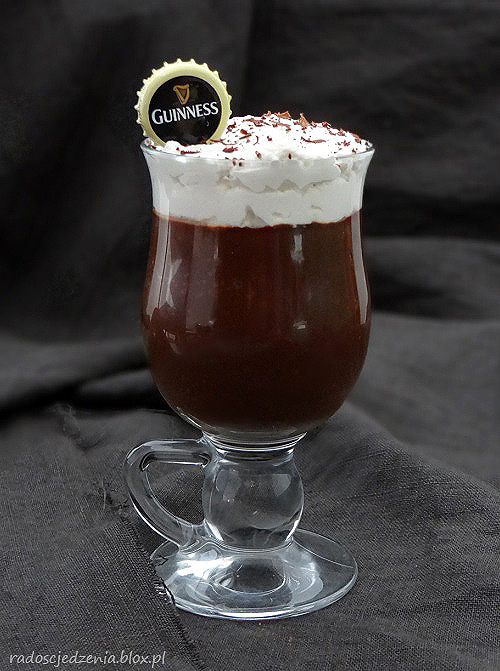 Czekoladowy pudding z Guinnessem (Chocolate Guinness Goodness)